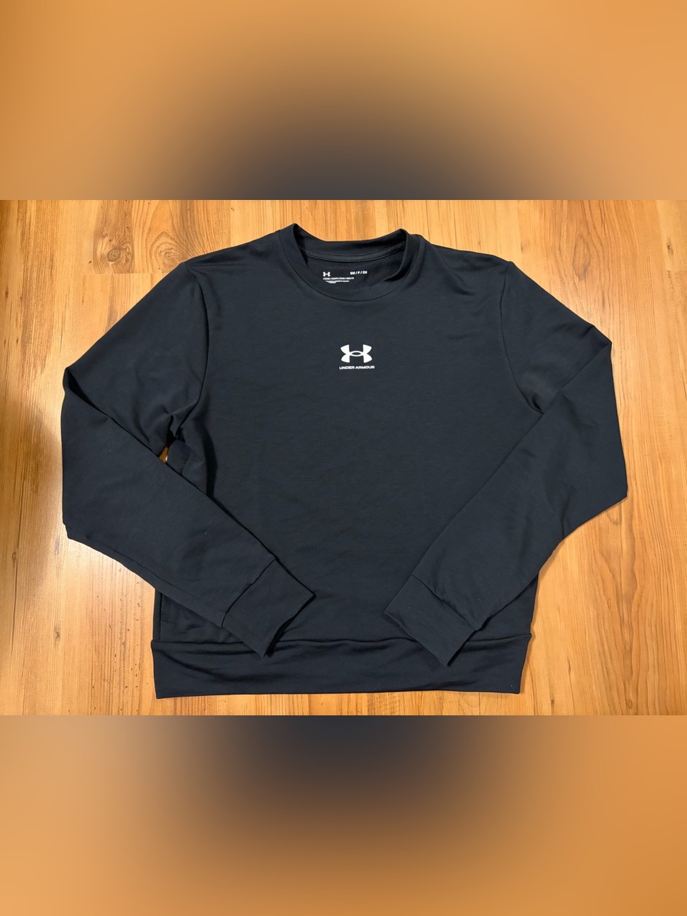 Under Armour Black Crewneck Long Sleeve